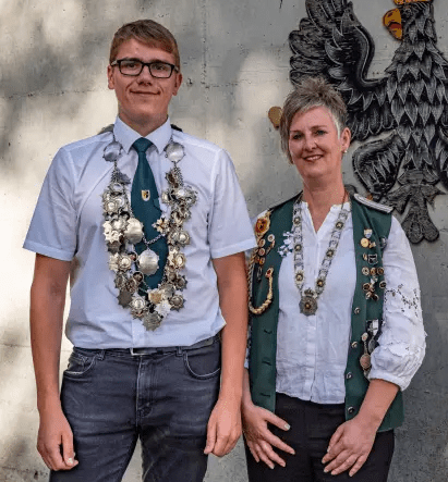 Der neue Kreisschützenkönig Louis Tiemannn und die neue Kreisschützenkönigin Britta Gollup. Foto: Heinz-Jürgen Reiß